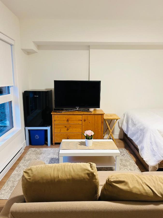 Victoria Private Studio Suite Colwood Buitenkant foto
